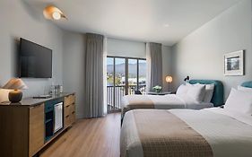 Acqua Hotel